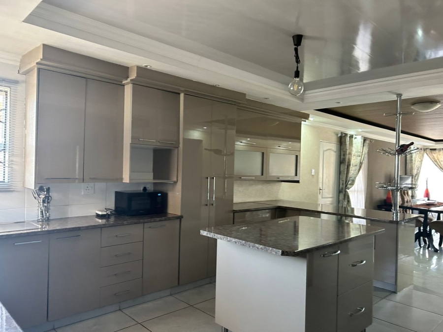 3 Bedroom Property for Sale in Bloemspruit Free State